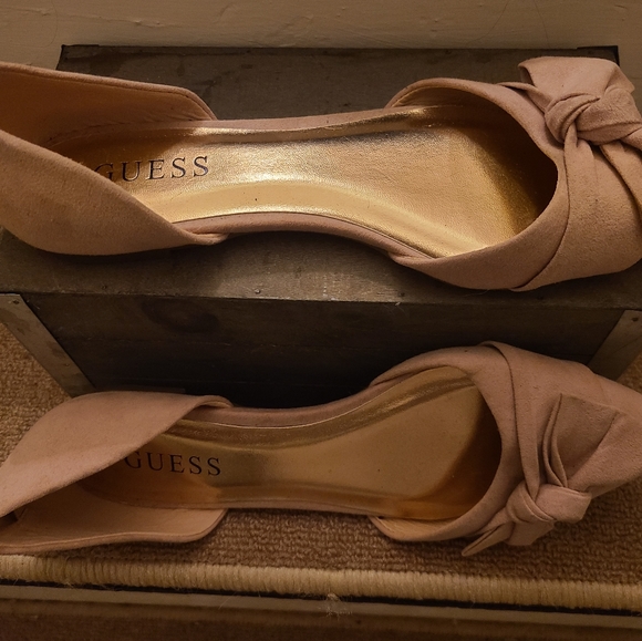 Shoes - Picture 3 of 4